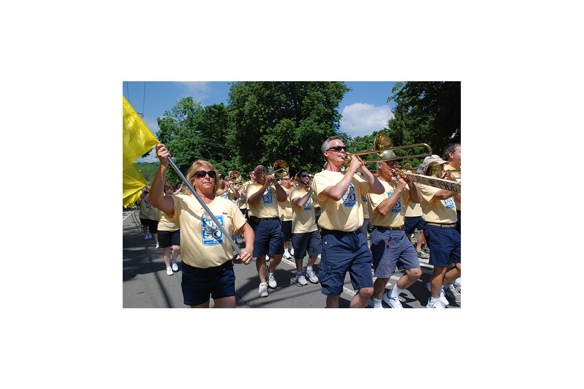 World s Largest Alumni Band Halftime Magazine world-s-largest-alumni-band-halftime-magazine